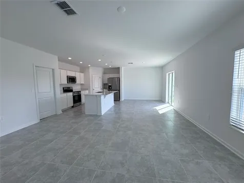 996 Harold Pass Winter Haven FL 33884