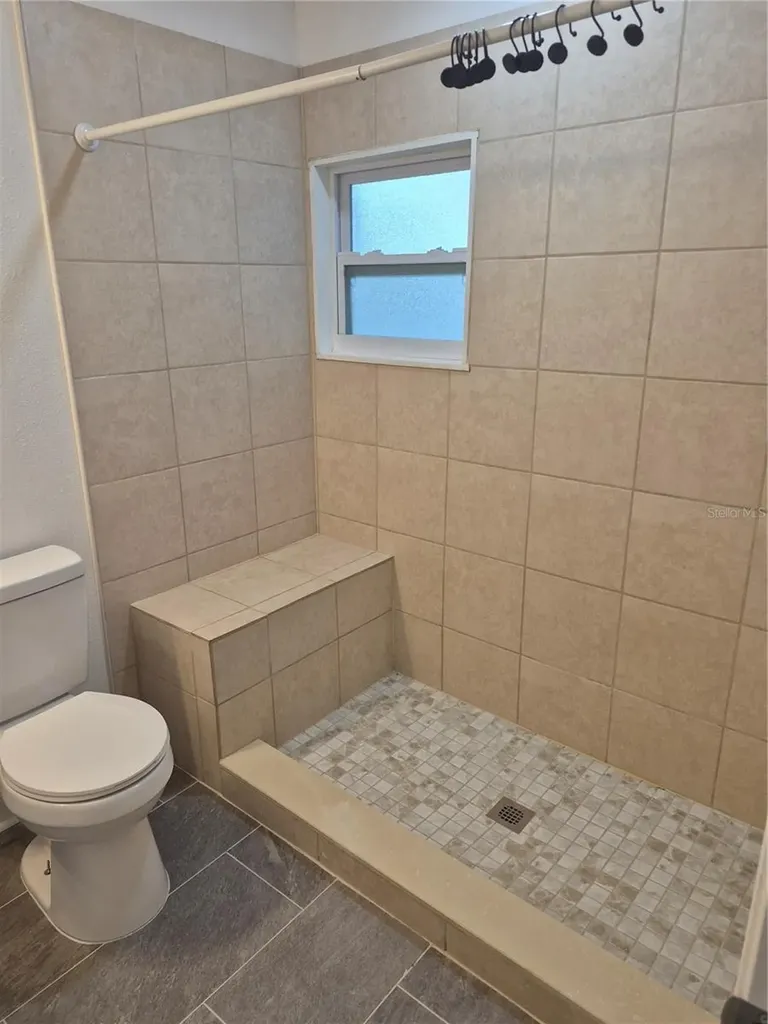 1402 E Bougainvillea Avenue Tampa FL 33612