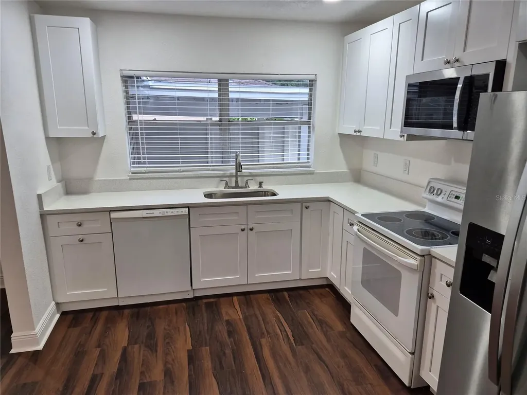 1402 E Bougainvillea Avenue Tampa FL 33612