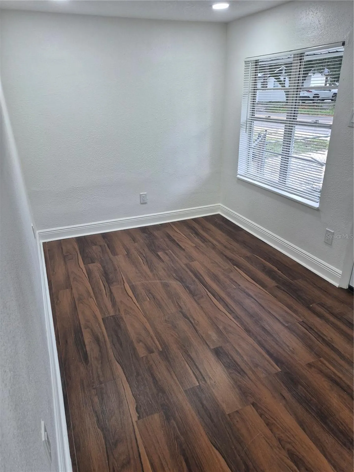 1402 E Bougainvillea Avenue Tampa FL 33612