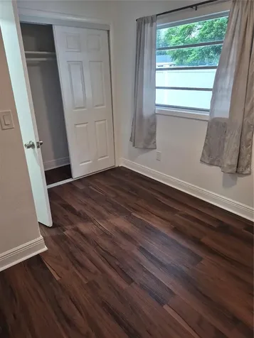 1402 E Bougainvillea Avenue Tampa FL 33612