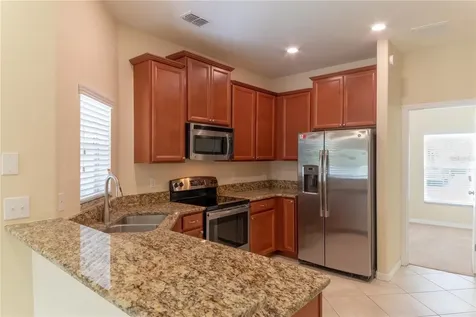 31235 Claridge Place Wesley Chapel FL 33543