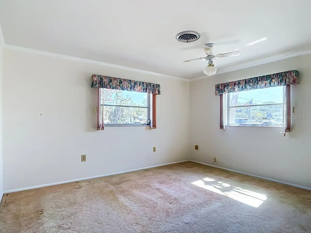 829 E 7th Street Englewood FL 34223