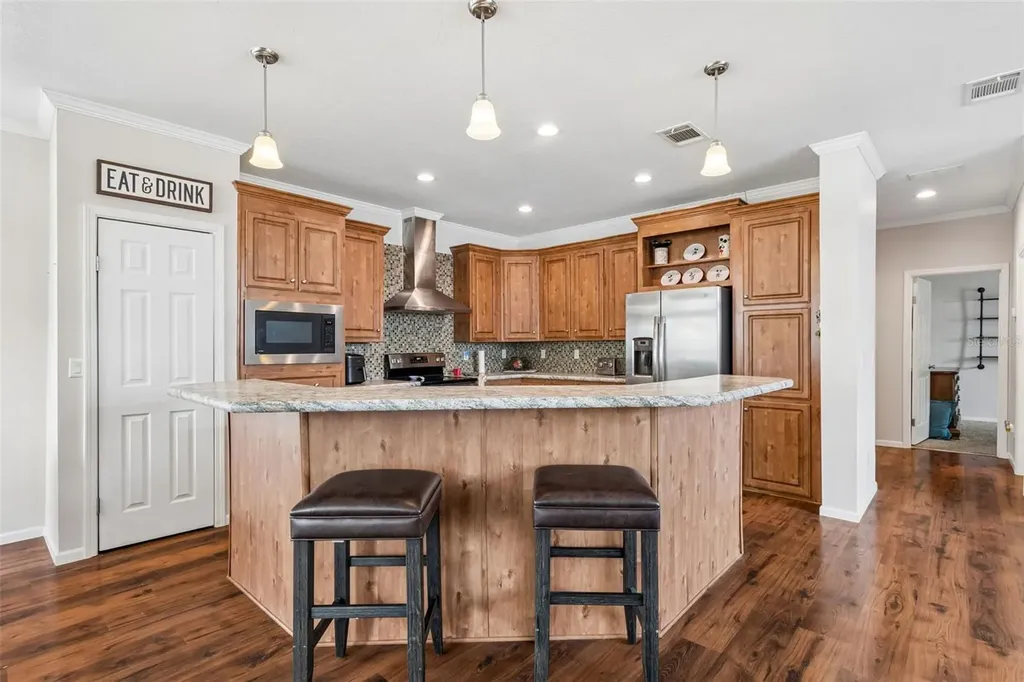 124 Pindo Palm Street W Largo FL 33770