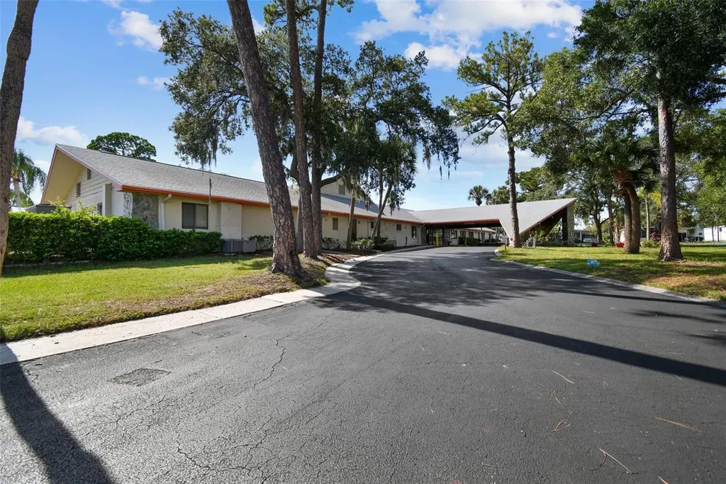 124 Pindo Palm Street W Largo FL 33770