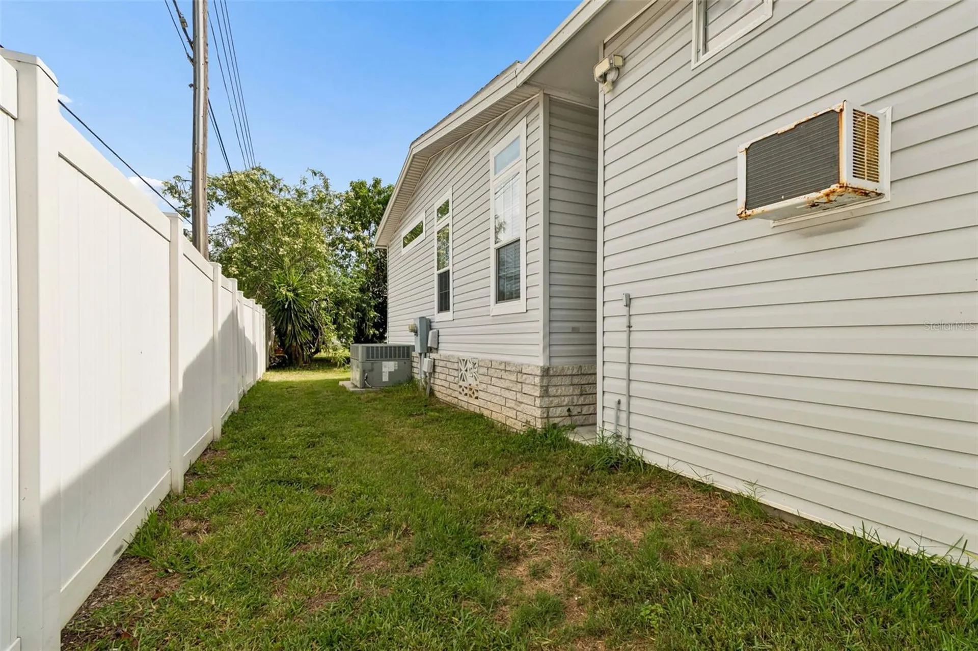 124 Pindo Palm Street W Largo FL 33770