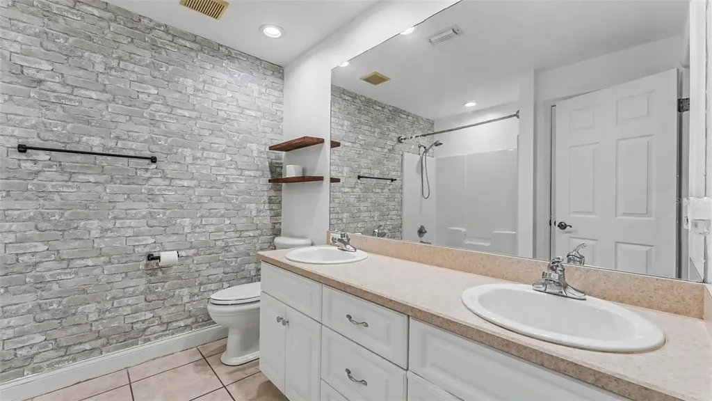 7350 Osprey Landing Point Lakeland FL 33813