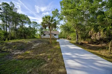 28060 Chrysalis Drive Punta Gorda FL 33955