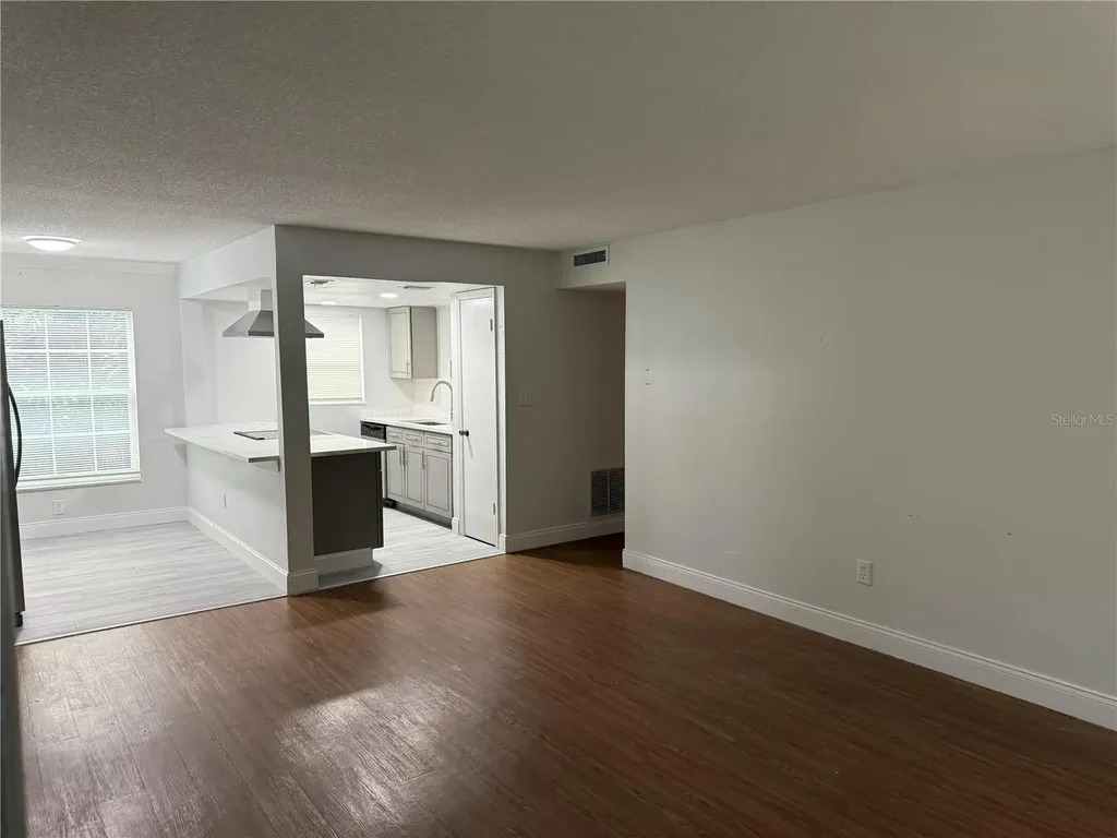 726 Edgewater Drive Orlando FL 32804