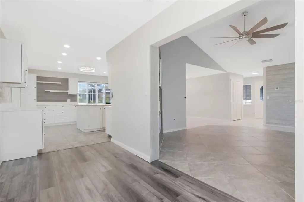 303 Barstow Court Sun City Center FL 33573