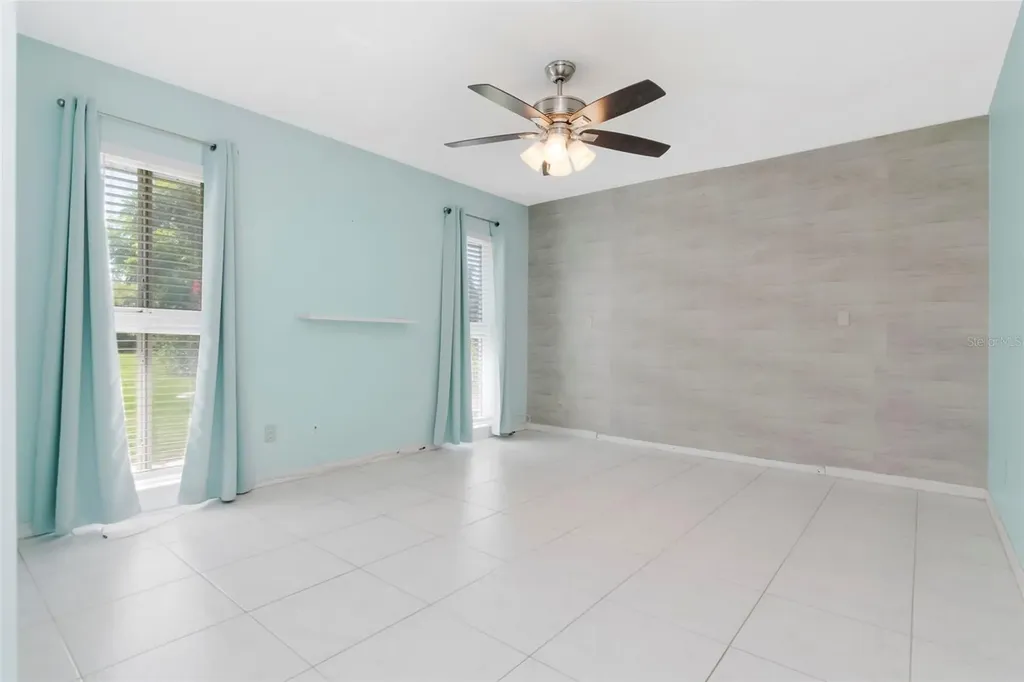 303 Barstow Court Sun City Center FL 33573