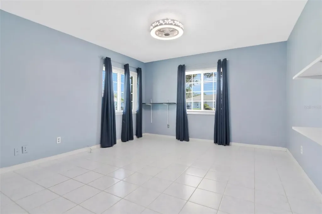 303 Barstow Court Sun City Center FL 33573