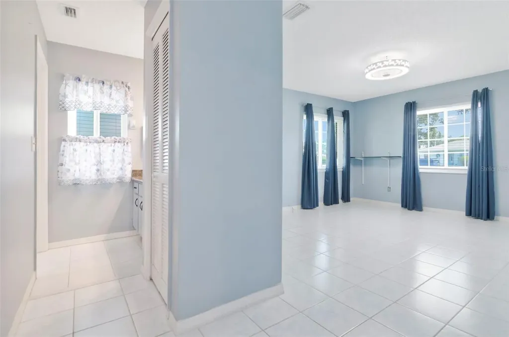 303 Barstow Court Sun City Center FL 33573