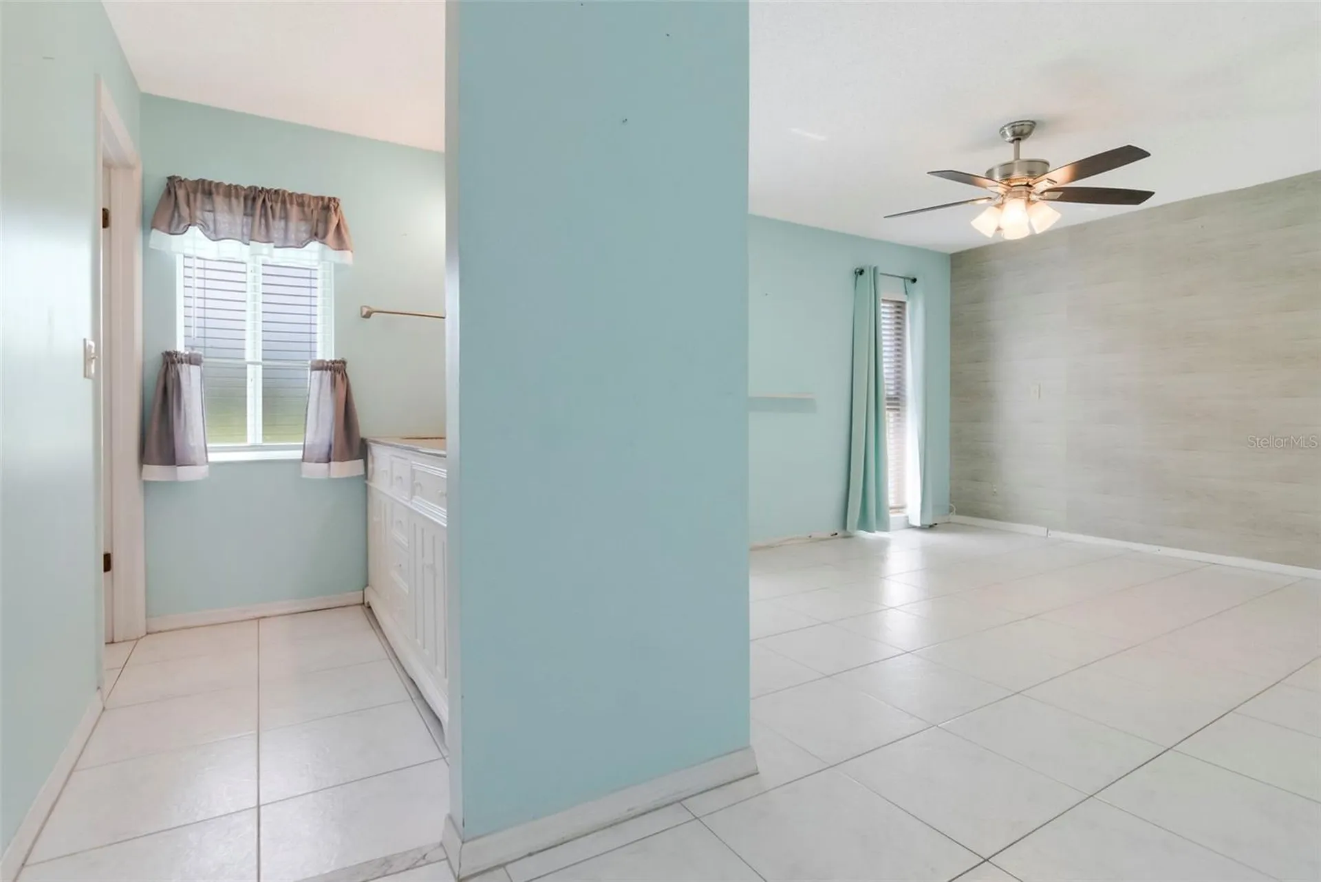 303 Barstow Court Sun City Center FL 33573