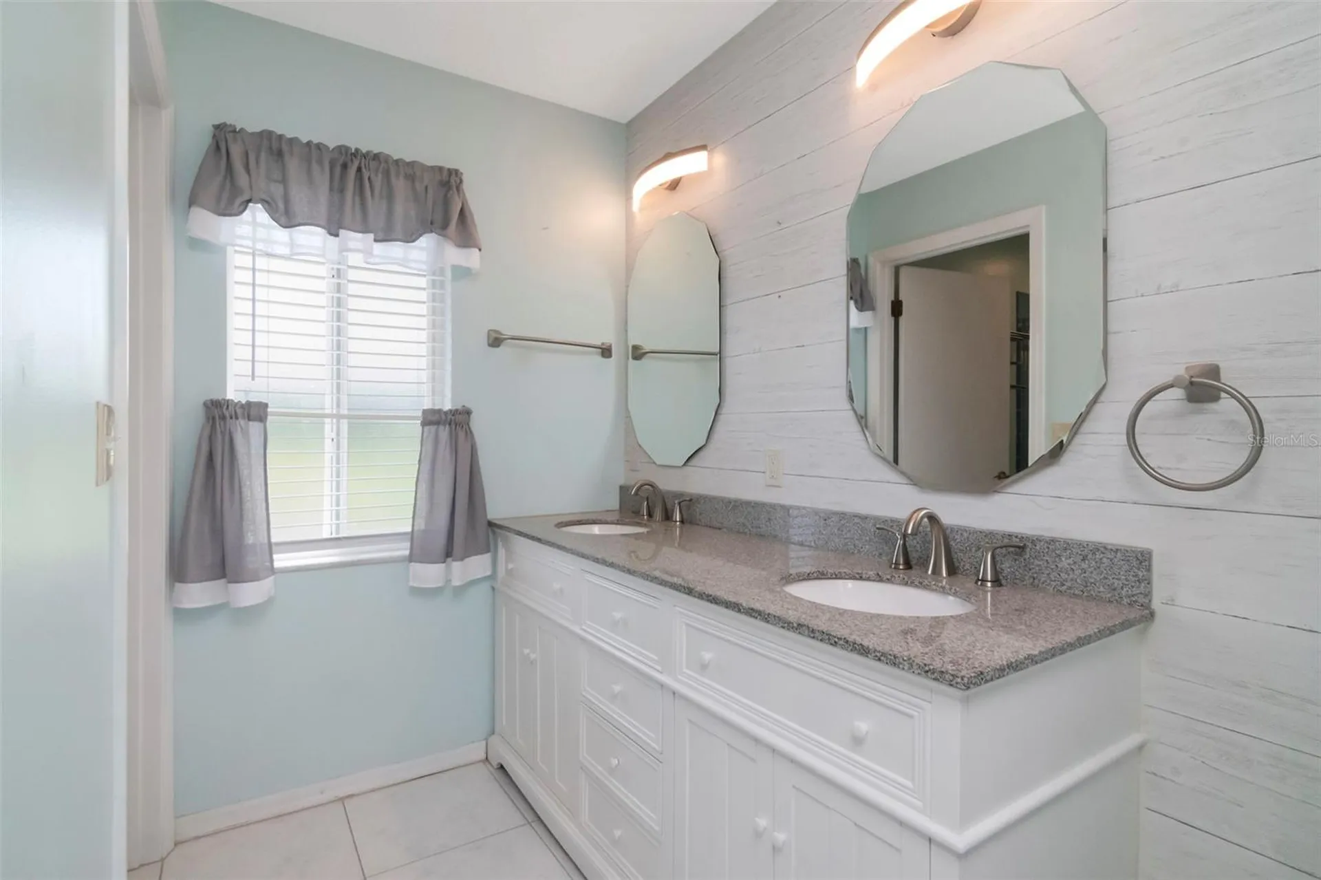 303 Barstow Court Sun City Center FL 33573