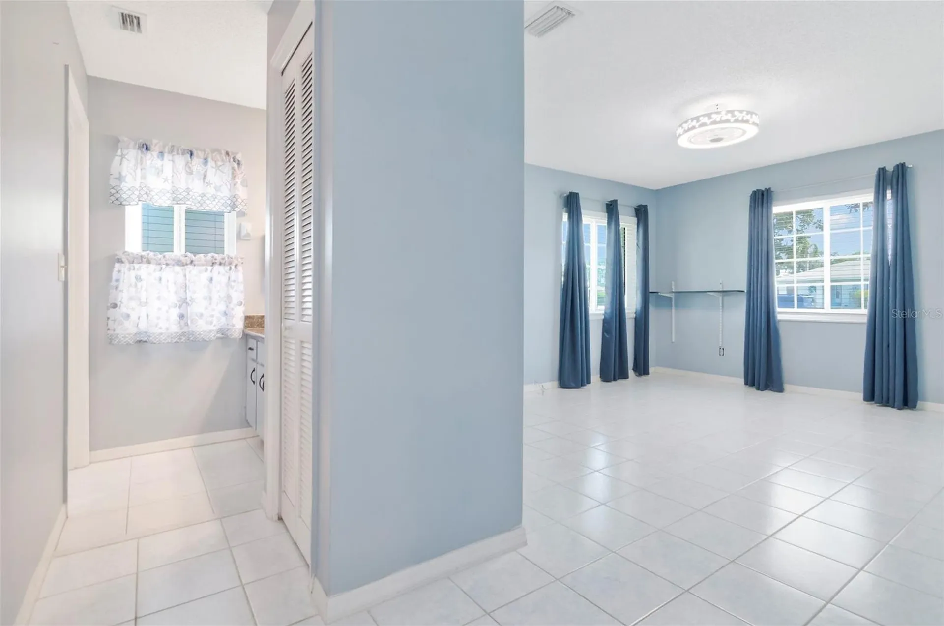 303 Barstow Court Sun City Center FL 33573