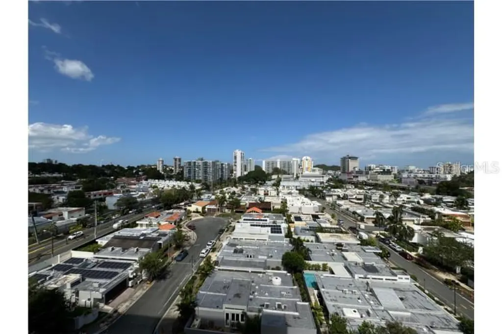 D-10 Mansiones De Garden Hills Guaynabo PR 00966