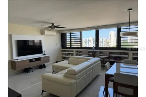 D-10 Mansiones De Garden Hills Guaynabo PR 00966