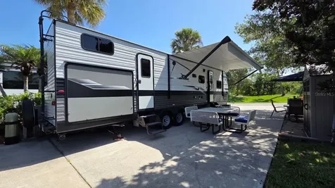 579 Waterway Drive River Ranch FL 33867