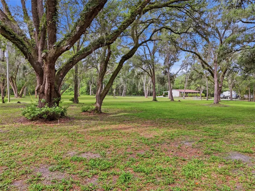 00 SW County Road 18 Fort White FL 32038