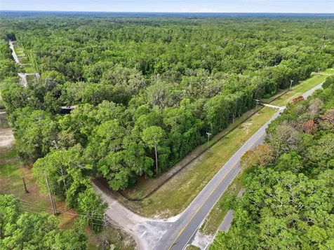 00 SW County Road 18 Fort White FL 32038