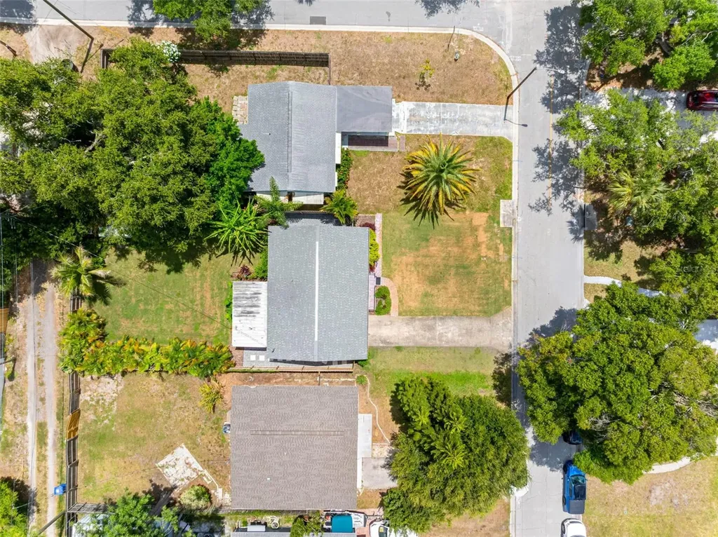 4011 7th Avenue N St Petersburg FL 33713