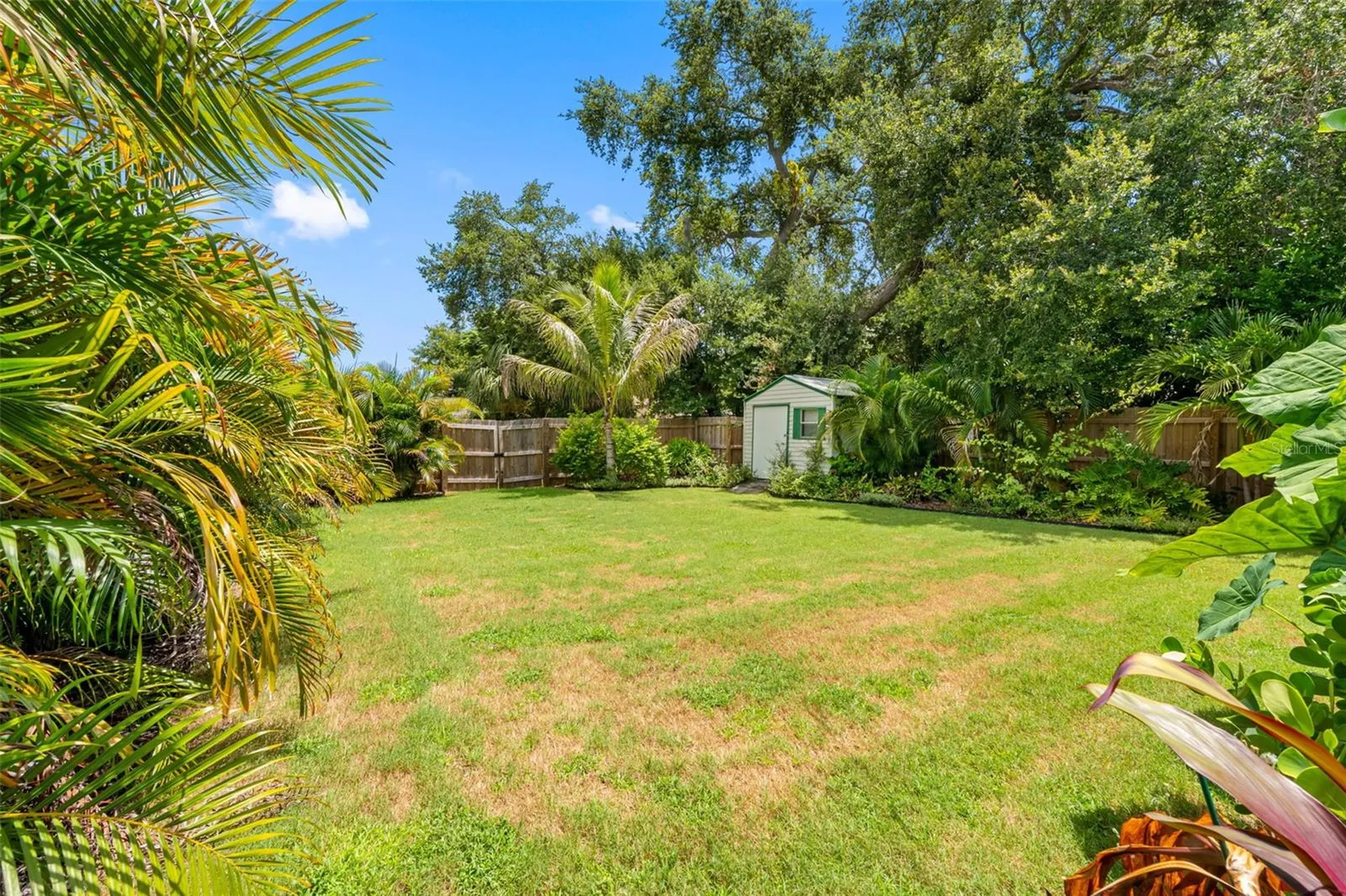 4011 7th Avenue N St Petersburg FL 33713