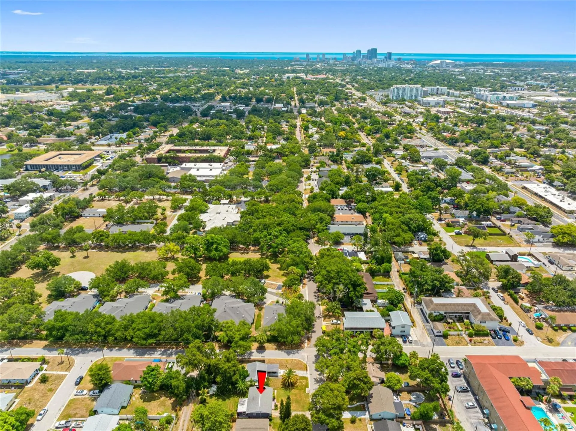 4011 7th Avenue N St Petersburg FL 33713