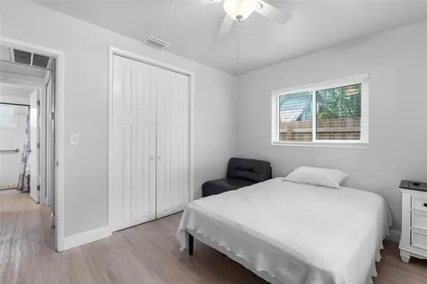 4011 7th Avenue N St Petersburg FL 33713