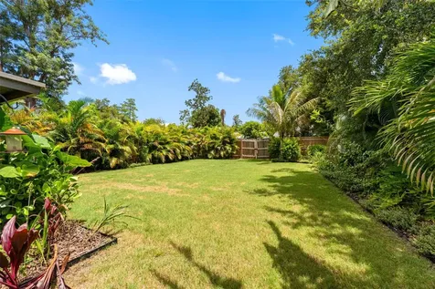 4011 7th Avenue N St Petersburg FL 33713