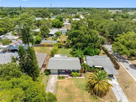 4011 7th Avenue N St Petersburg FL 33713