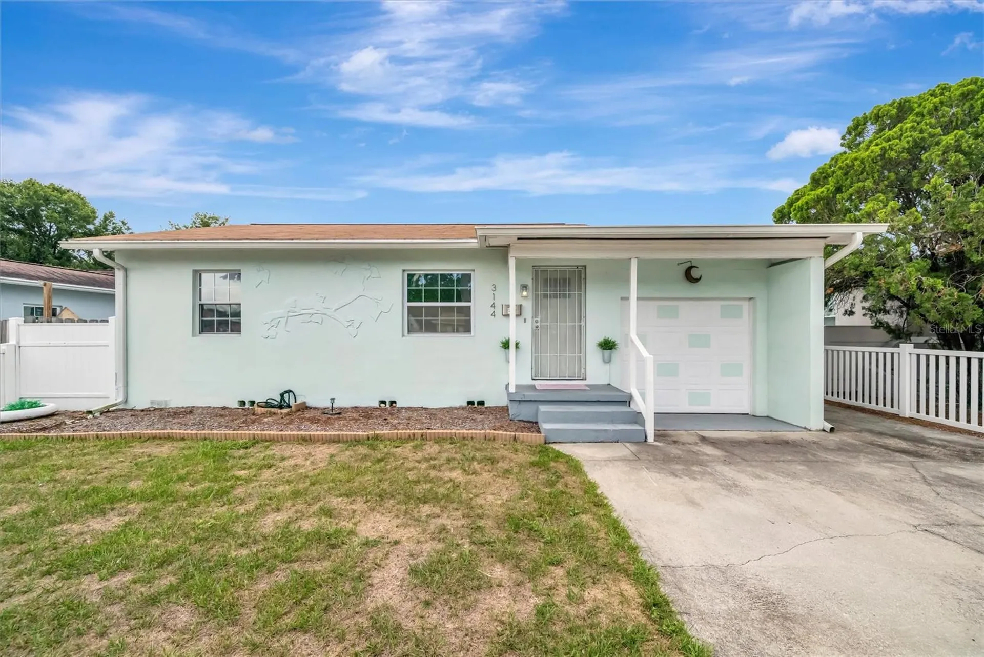 3144 33rd Avenue N St Petersburg FL 33713