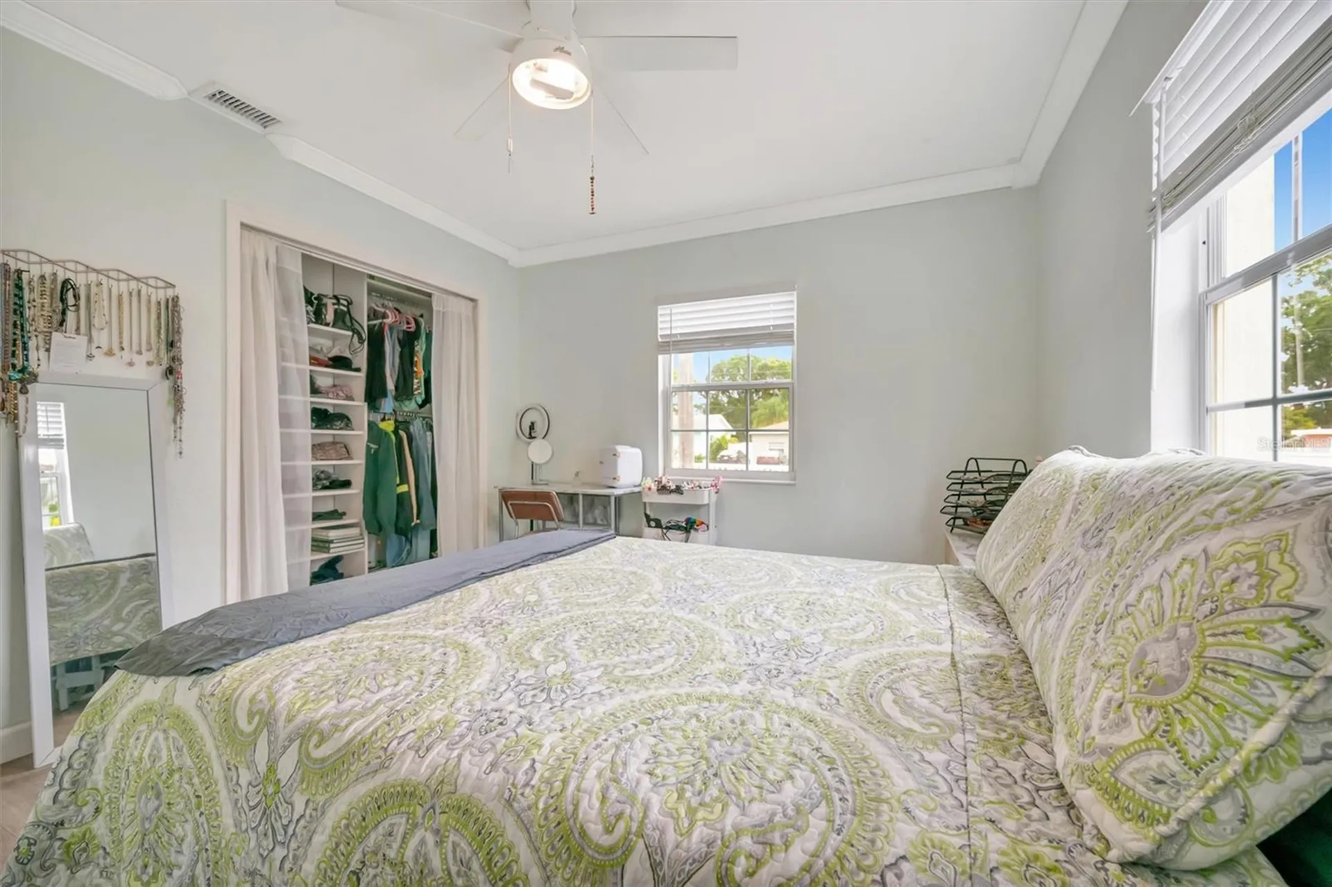 3144 33rd Avenue N St Petersburg FL 33713