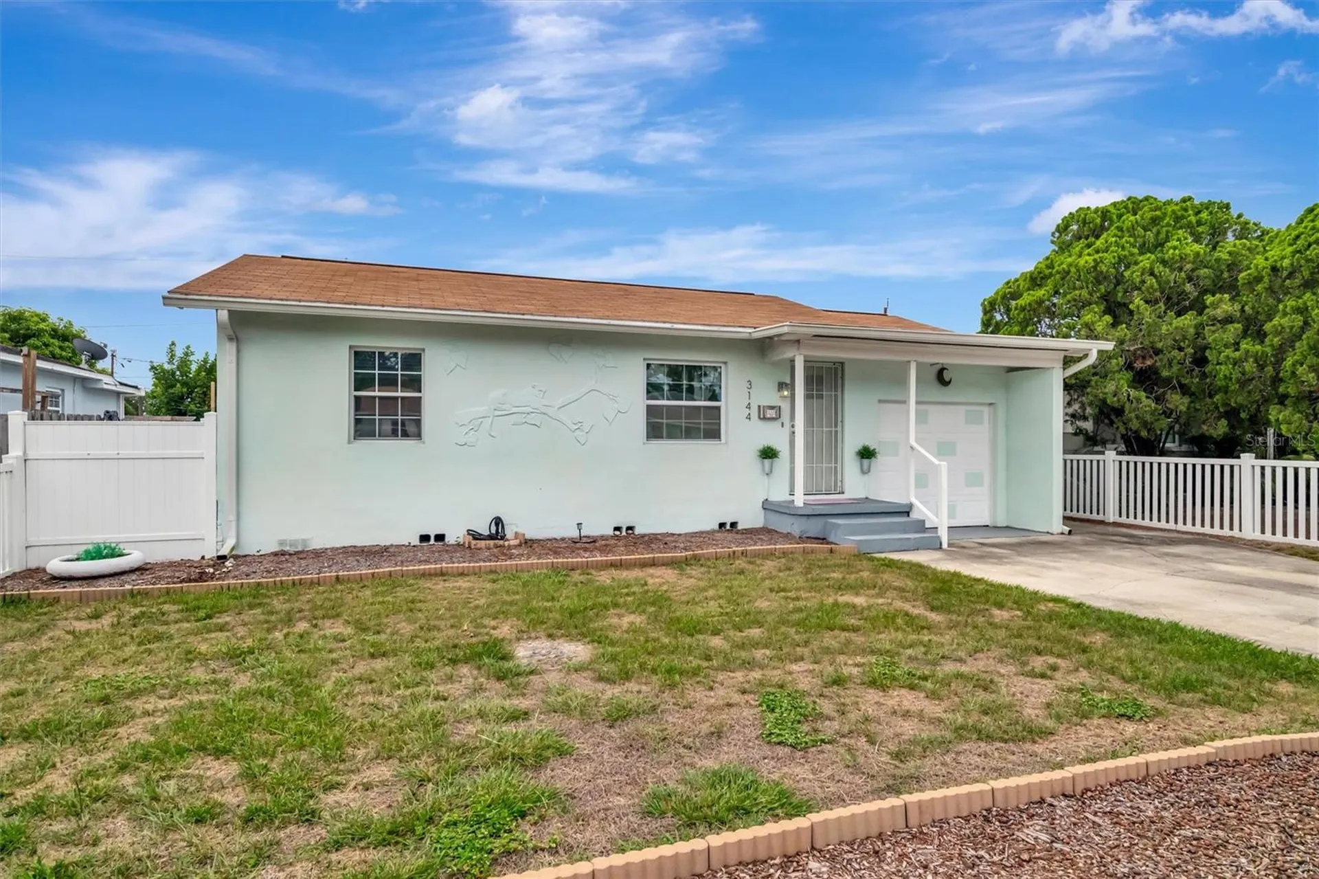 3144 33rd Avenue N St Petersburg FL 33713
