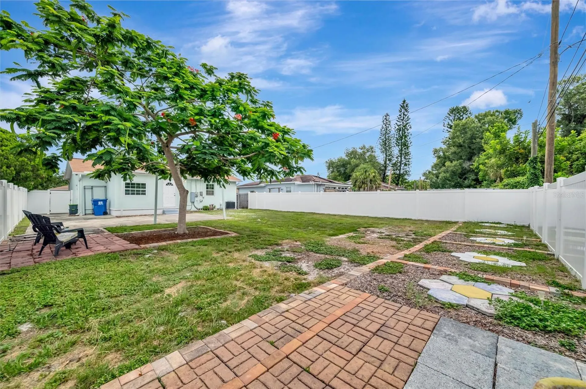 3144 33rd Avenue N St Petersburg FL 33713