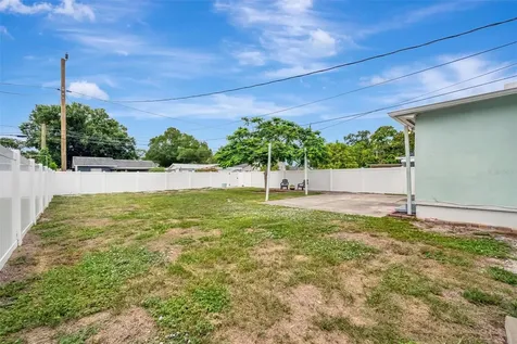3144 33rd Avenue N St Petersburg FL 33713