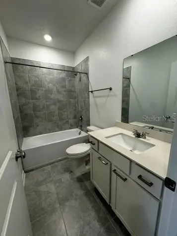 2500 Skyline Loop Kissimmee FL 34758