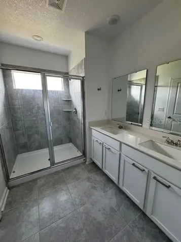 2500 Skyline Loop Kissimmee FL 34758