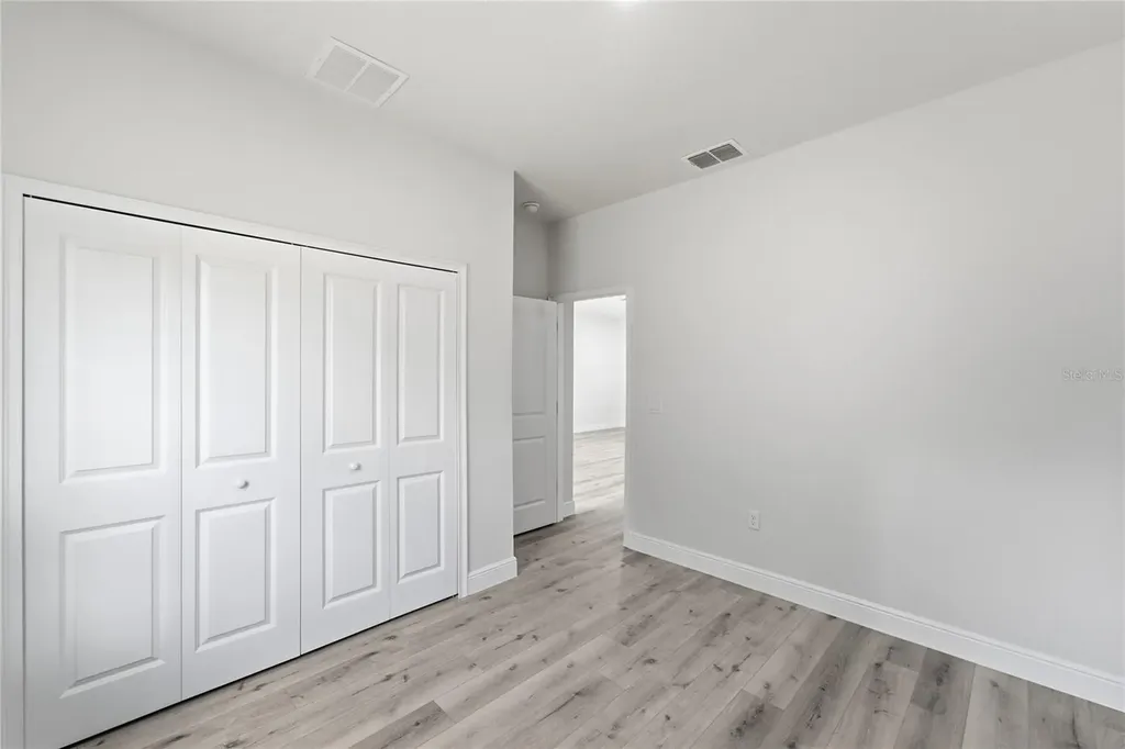 8809 N Circular Way Dunnellon FL 34434