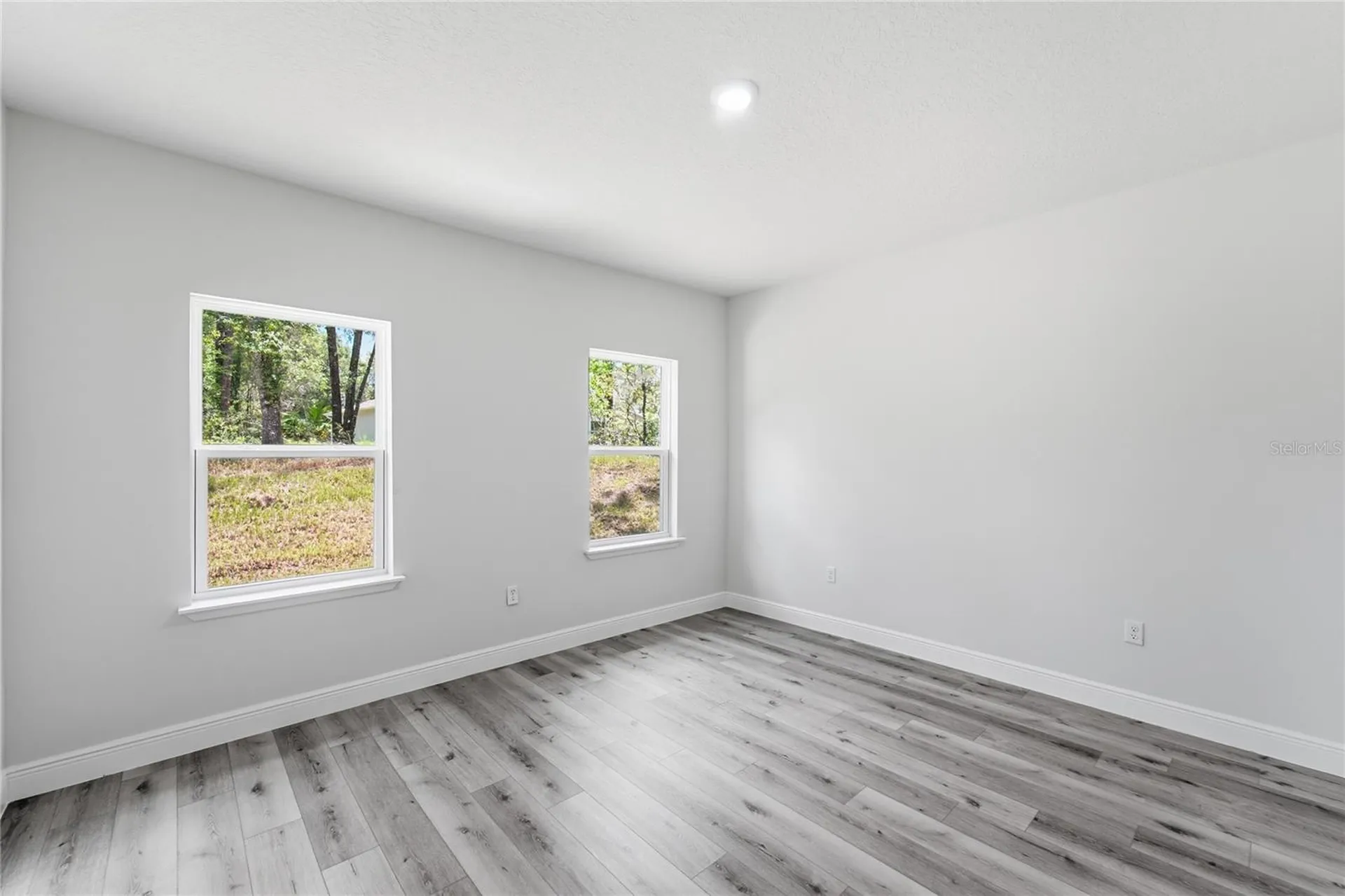 8809 N Circular Way Dunnellon FL 34434