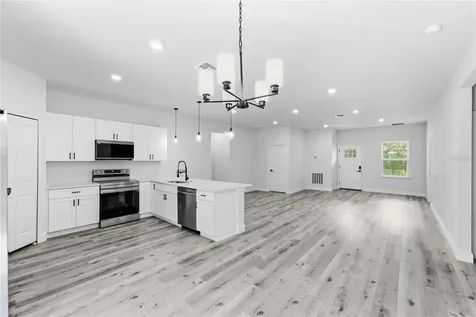 8809 N Circular Way Citrus Springs FL 34434
