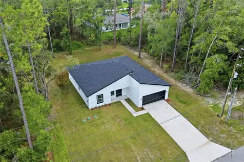 8809 N Circular Way Citrus Springs FL 34434