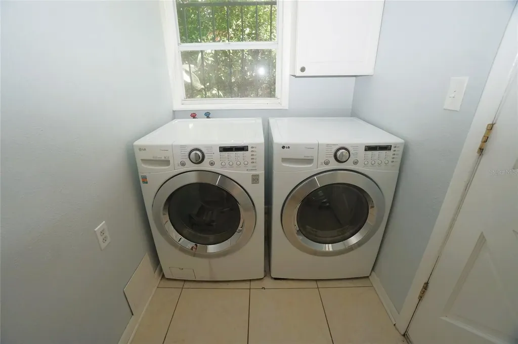 207 N Gomez Avenue Tampa FL 33609