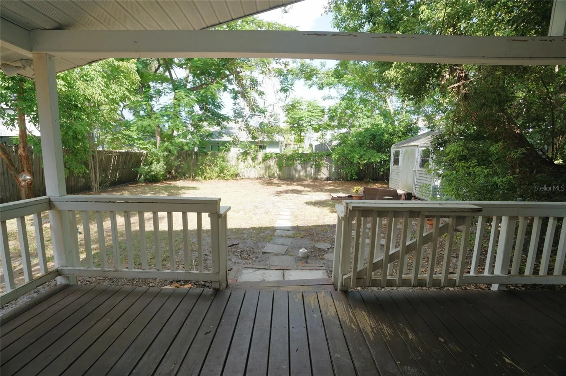 207 N Gomez Avenue Tampa FL 33609