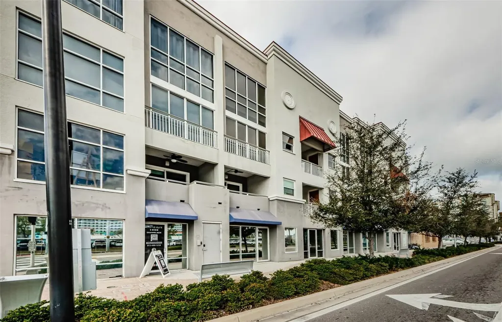 1002 Channelside Drive Tampa FL 33602
