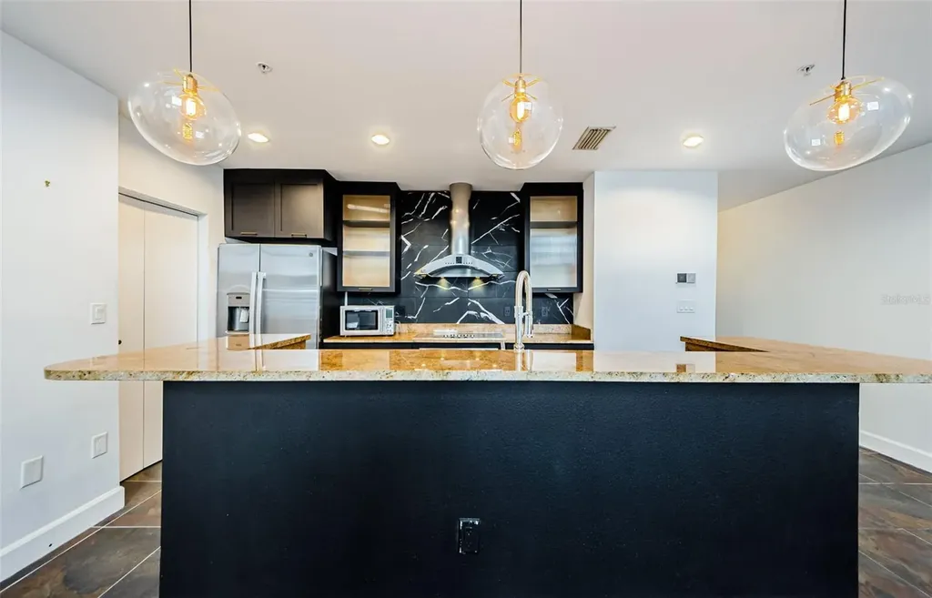 1002 Channelside Drive Tampa FL 33602