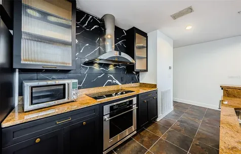 1002 Channelside Drive Tampa FL 33602