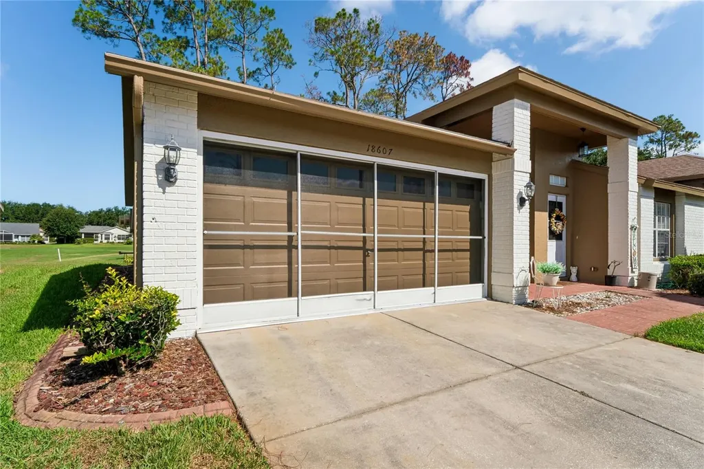 18607 Bent Pine Drive Hudson FL 34667