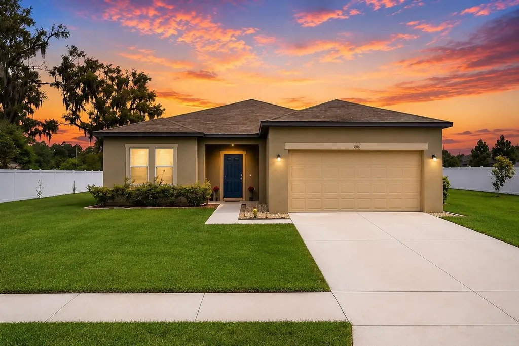 806 Highgate Oaks Place Seffner FL 33584