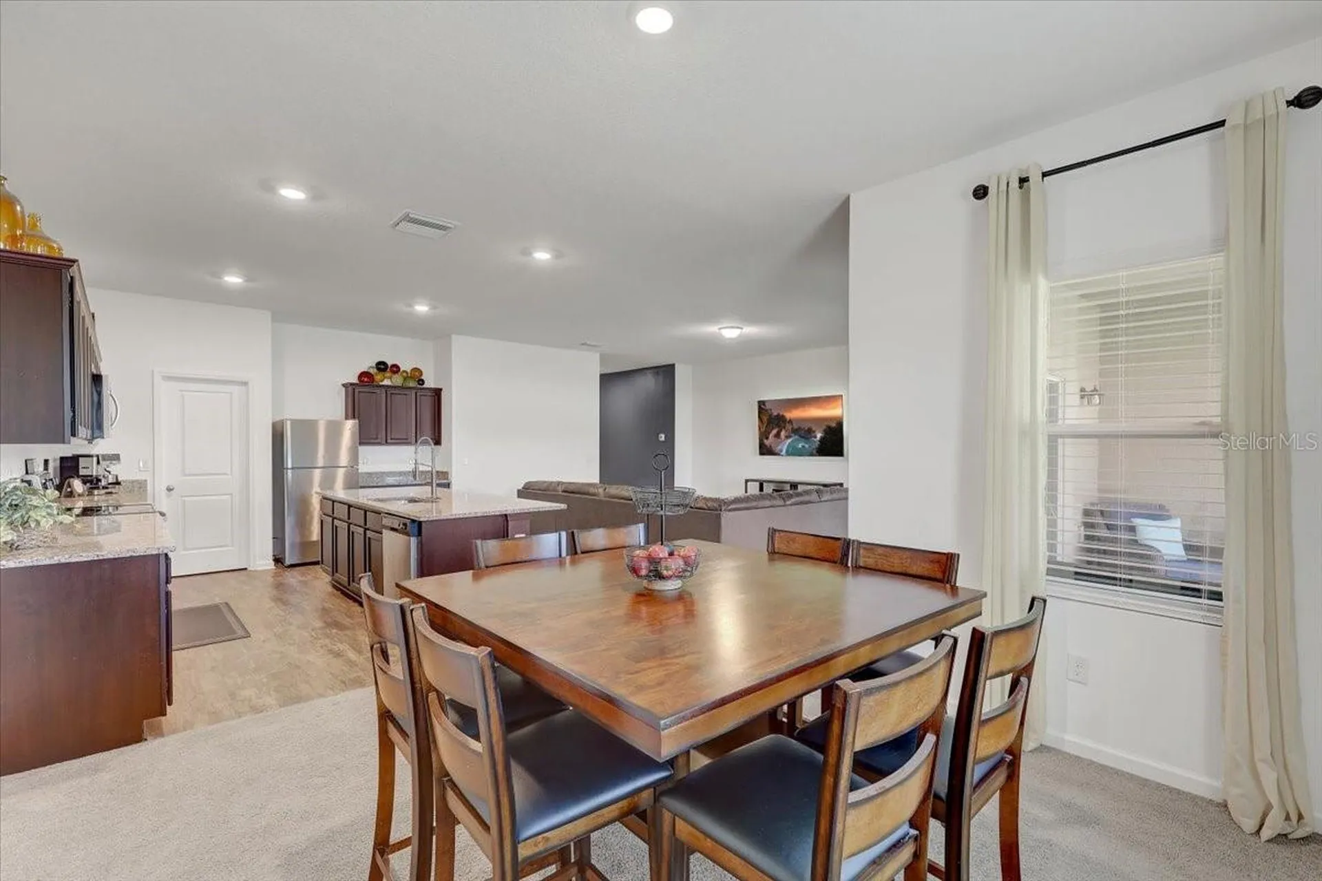 806 Highgate Oaks Place Seffner FL 33584